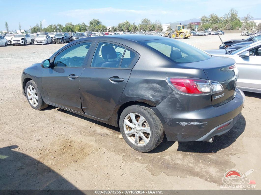 JM1BL1SG8A1188522 2010 MAZDA MAZDA3 photo no. 3