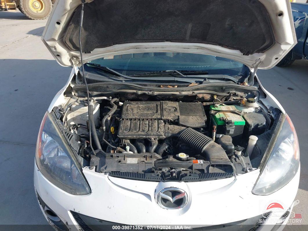 JM1DE1LY8D0159073 2013 MAZDA MAZDA2 photo no. 10