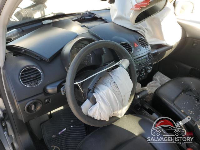 3VWRG31C86M421321 2006 VOLKSWAGEN BEETLE photo no. 8