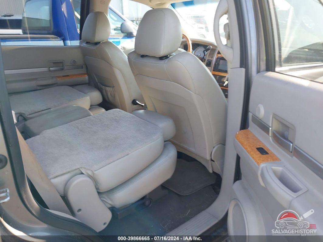 1A8HW58237F560616 2007 CHRYSLER ASPEN photo no. 8