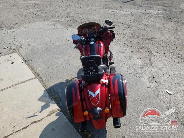 JKBVNRJ13BA000967 2011 KAWASAKI VN1700 J photo no. 6