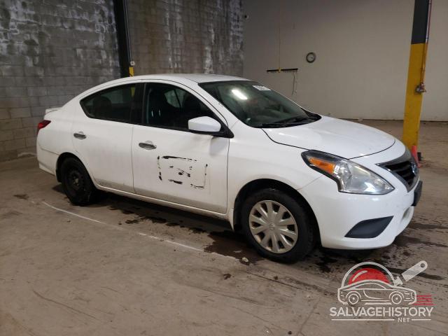 3N1CN7AP6KL838402 2019 NISSAN VERSA photo no. 4