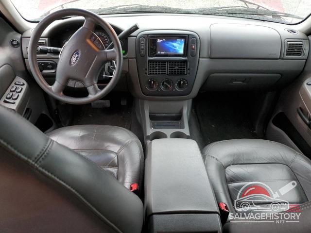 1FMDU73W02ZB74210 2002 FORD EXPLORER photo no. 8