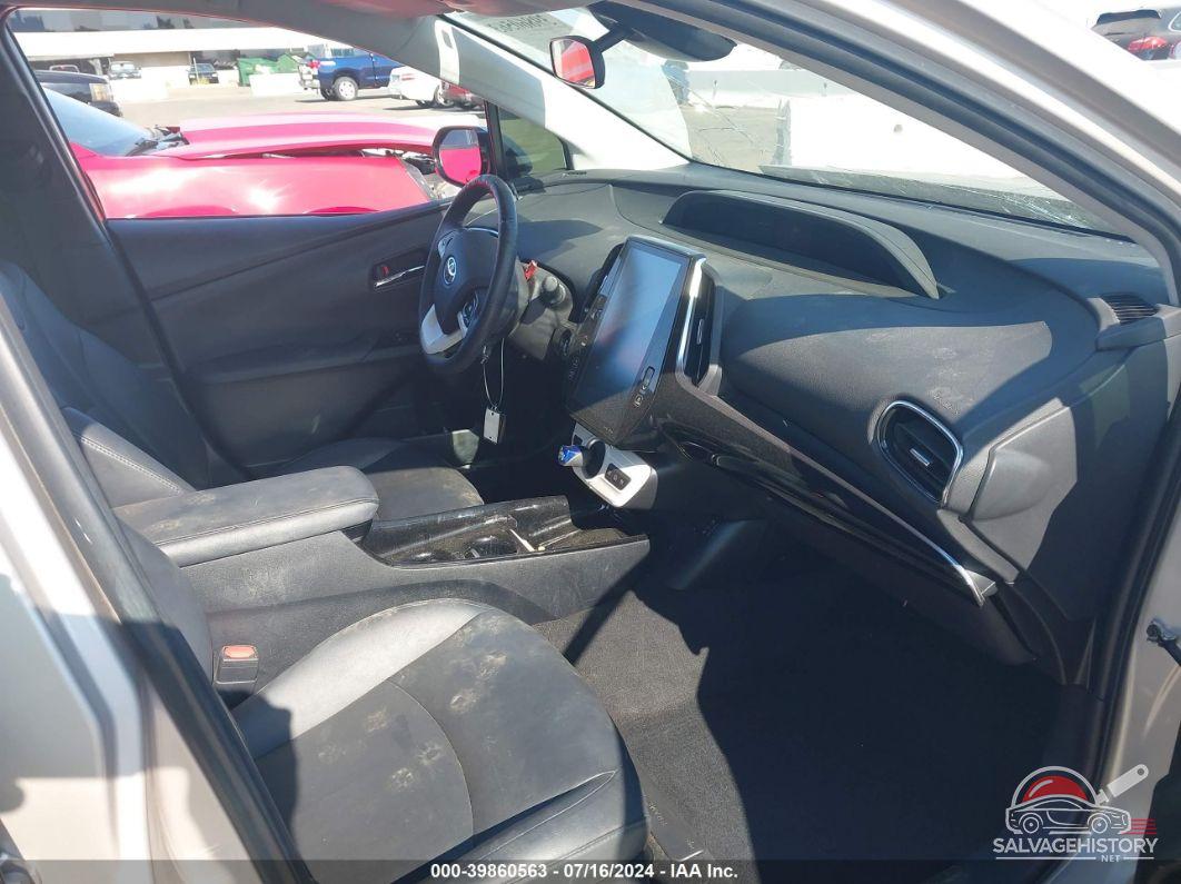 JTDKARFP9J3089792 2018 TOYOTA PRIUS PRIME photo no. 5