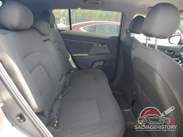KNDPBCA2XB7075650 2011 KIA SPORTAGE photo no. 11