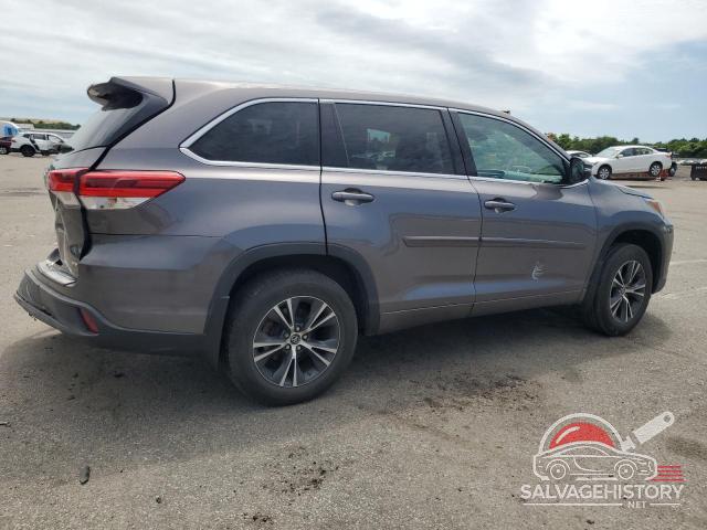 5TDBZRFH3JS820636 2018 TOYOTA HIGHLANDER photo no. 3