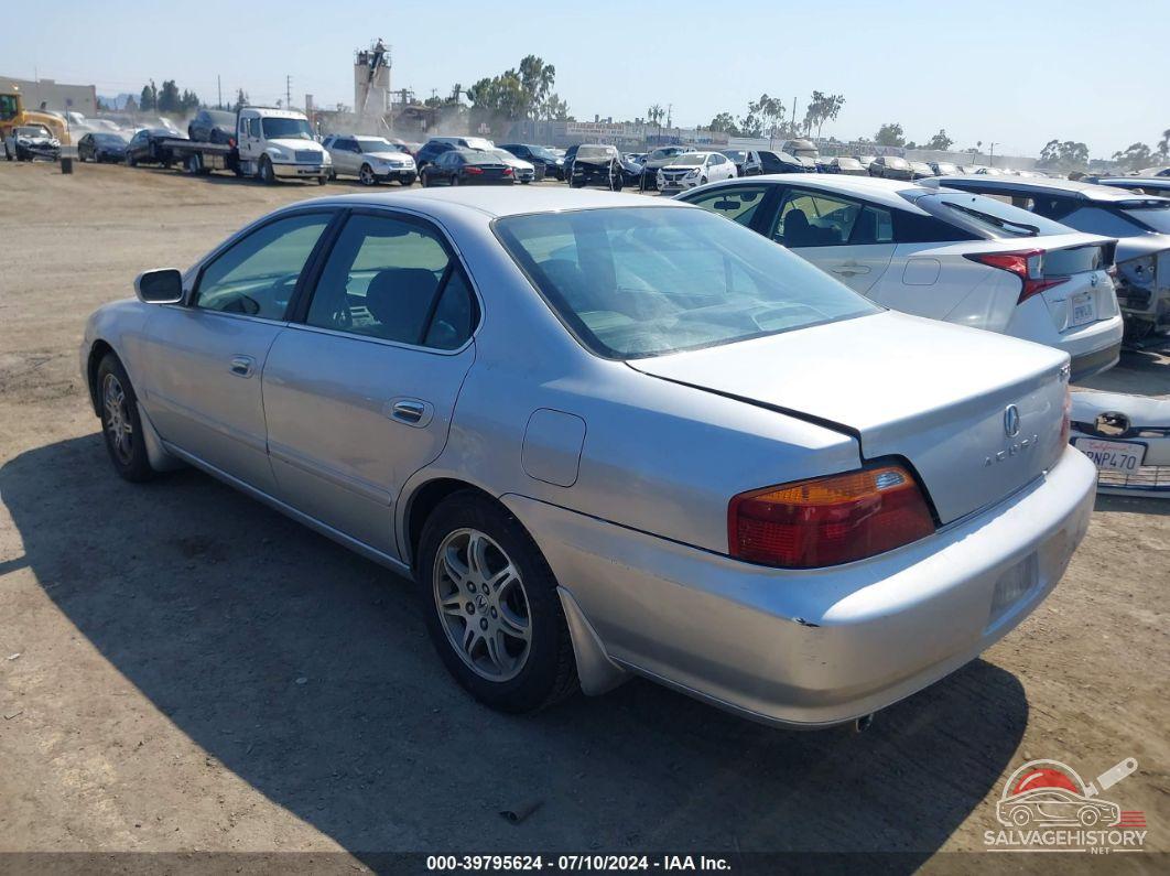 19UUA5644XA016469 1999 ACURA TL photo no. 3