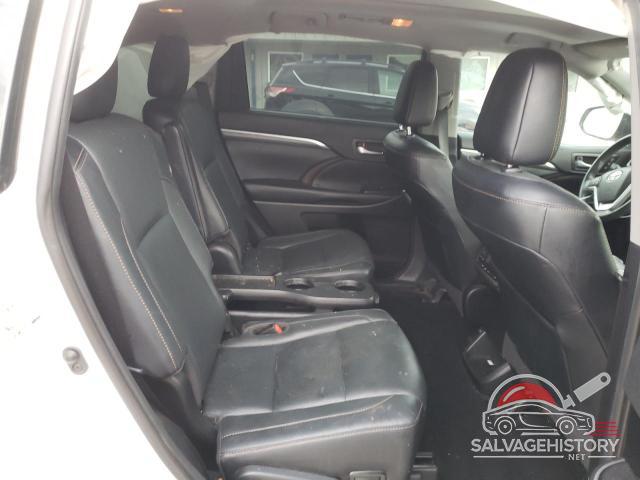 5TDDZRFH8KS740419 2019 TOYOTA HIGHLANDER photo no. 11