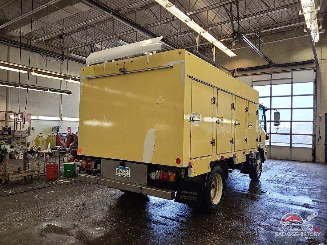 54DC4W1C4HS806304 2017 ISUZU NPR HD GAS REG photo no. 5