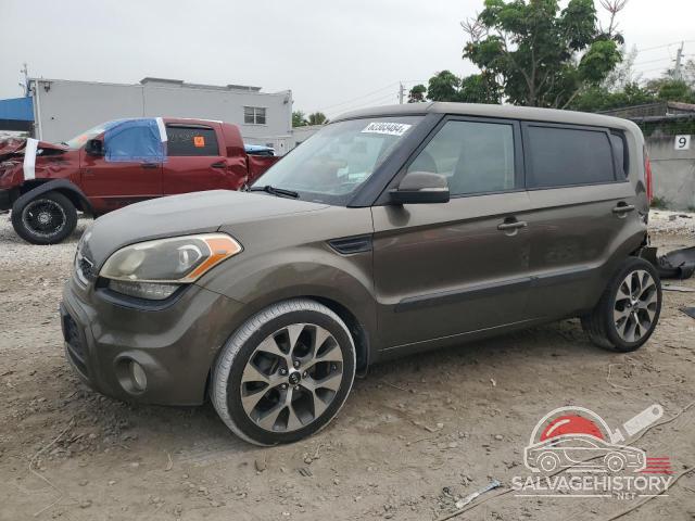 KNDJT2A67D7526276 2013 KIA SOUL photo no. 4