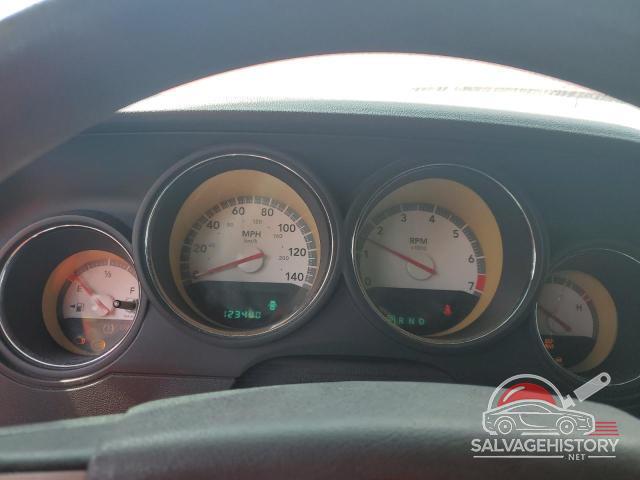 2B3CJ4DV3AH208718 2010 DODGE CHALLENGER photo no. 9