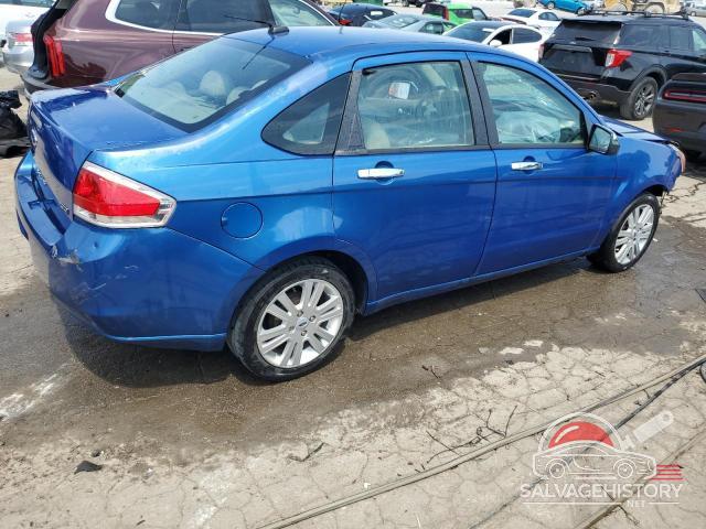 1FAHP3HN2BW201369 2011 FORD FOCUS photo no. 3
