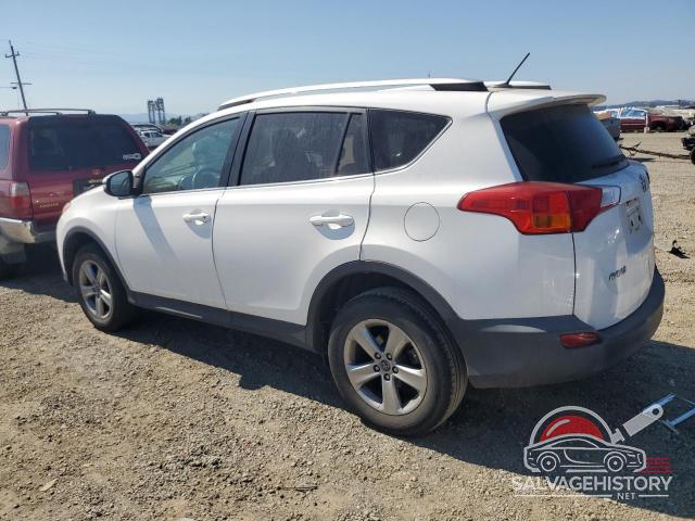 2T3WFREV7FW231256 2015 TOYOTA RAV4 photo no. 2