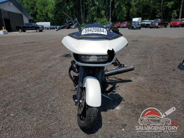 1HD1KTC12JB636878 2018 HARLEY-DAVIDSON FL photo no. 2