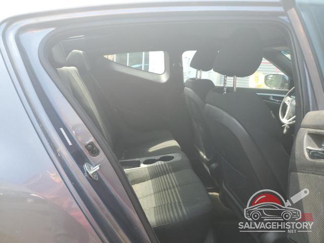 KMHTC6AD3HU321412 2017 HYUNDAI VELOSTER photo no. 10