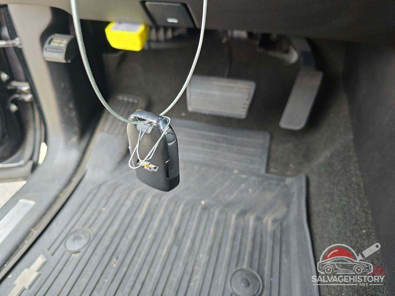 1GNSKBKC2JR367086 2018 CHEVROLET TAHOE photo no. 4