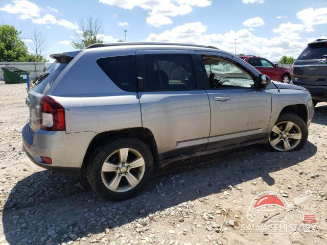 1C4NJDBB4HD104696 2017 JEEP COMPASS photo no. 3