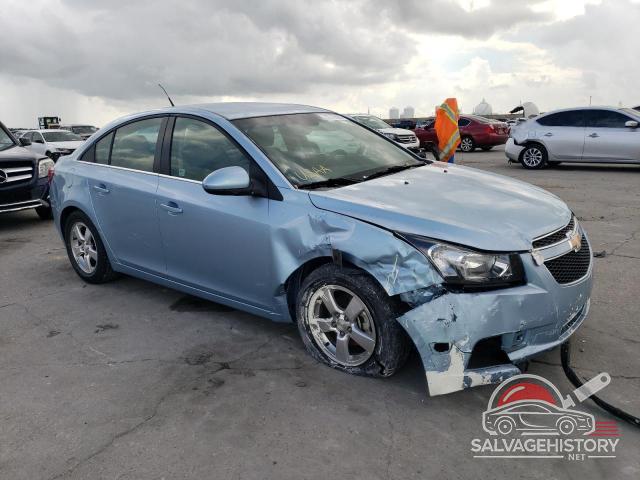 1G1PF5SC2C7104379 2012 CHEVROLET CRUZE photo no. 4