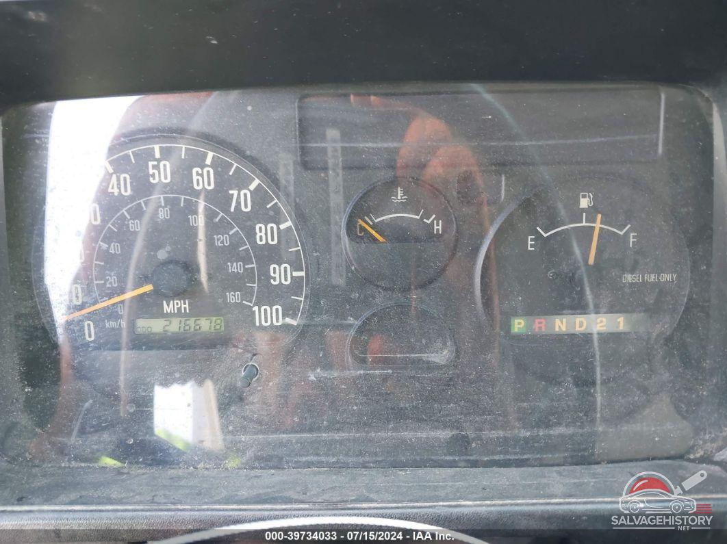J8BC4B14X47011221 2004 CHEVROLET W4S042 W4500 DSL REG photo no. 5