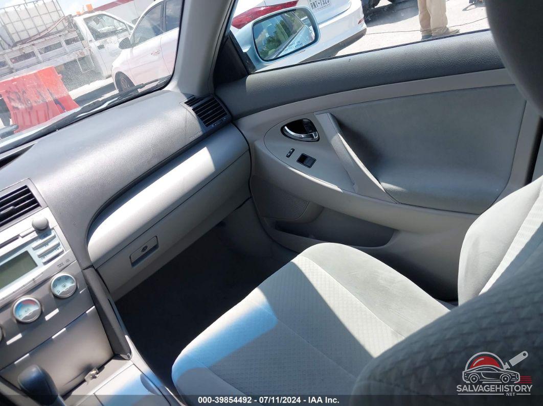 4T1BE46K88U784597 2008 TOYOTA CAMRY photo no. 5