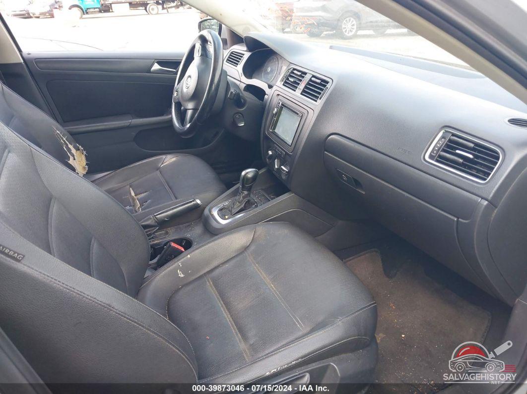 3VWDP7AJ3CM129149 2012 VOLKSWAGEN JETTA photo no. 5