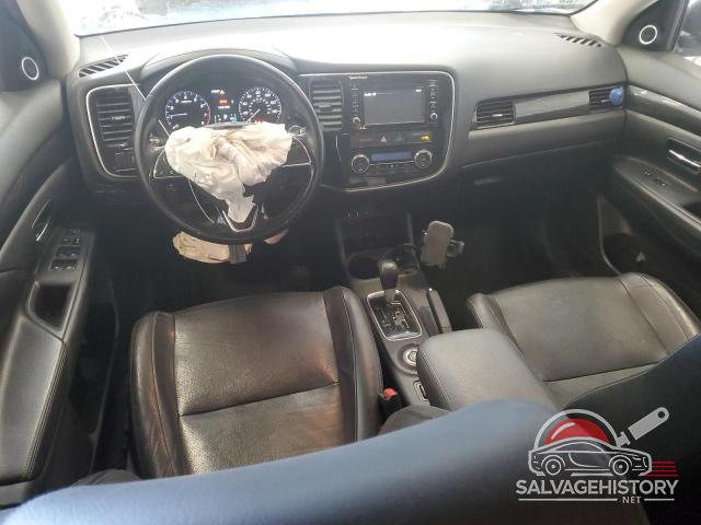 JA4AZ3A38GZ005015 2016 MITSUBISHI OUTLANDER photo no. 8