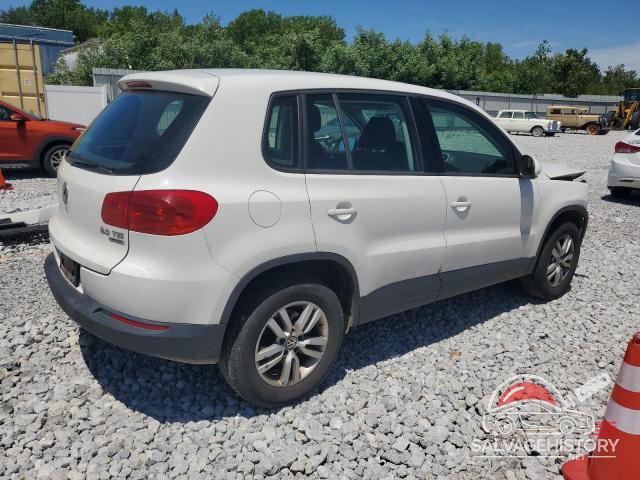 WVGBV7AX1DW552779 2013 VOLKSWAGEN TIGUAN photo no. 3