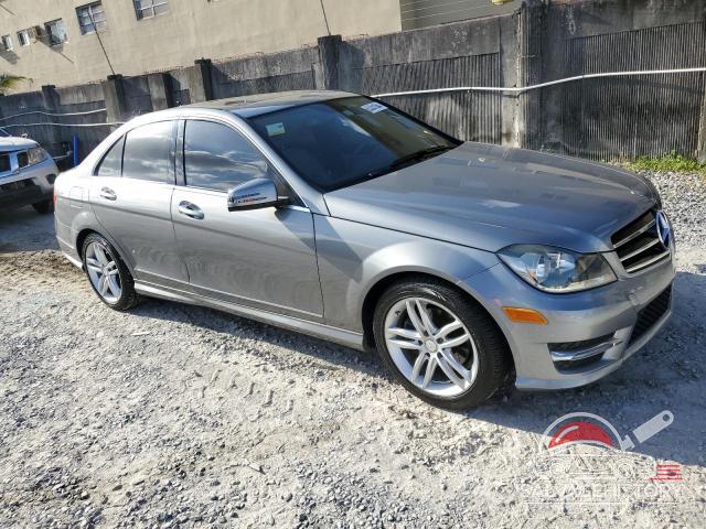 WDDGF4HB1EA935917 2014 MERCEDES-BENZ C-CLASS photo no. 4
