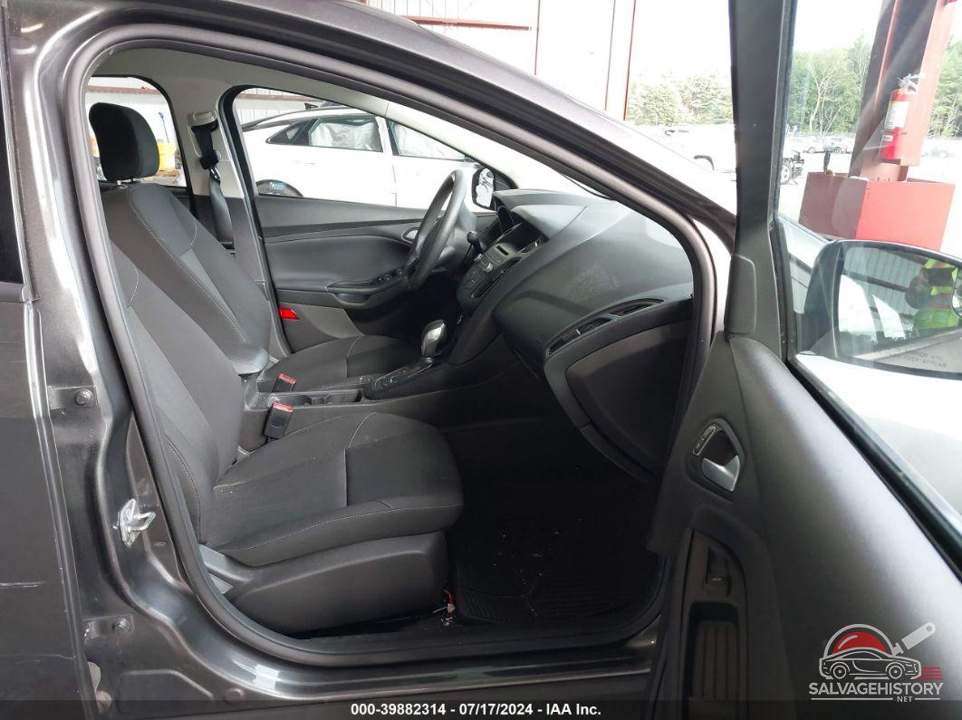 1FADP3F21HL207780 2017 FORD FOCUS photo no. 5