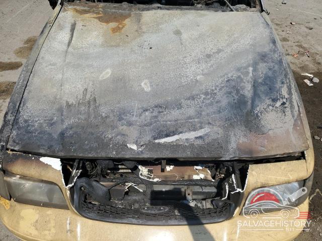 2FAFP71V28X152082 2008 FORD CROWN VIC photo no. 11