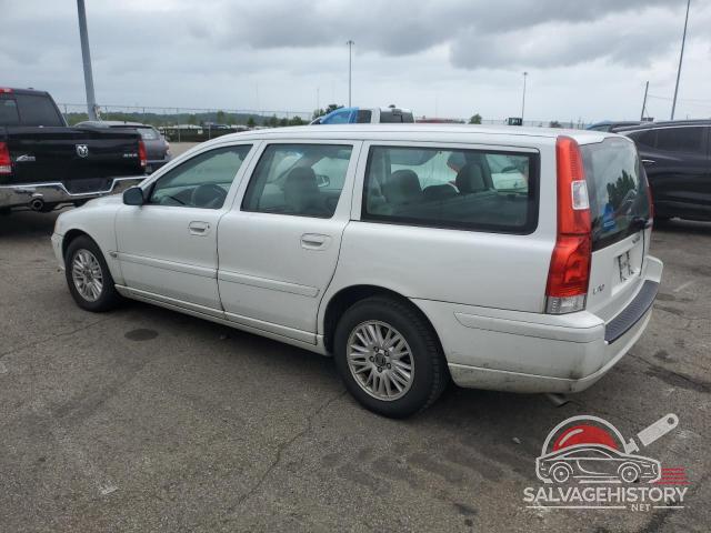 YV1SW612151493435 2005 VOLVO V70 photo no. 2