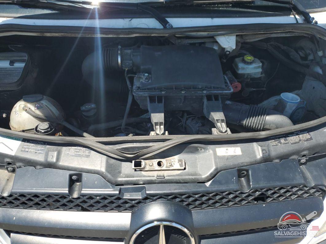 WD3PE8CB3C5701855 2012 MERCEDES-BENZ SPRINTER 2500 photo no. 3