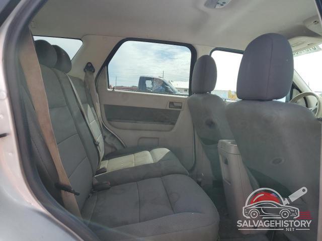 1FMCU03769KA95395 2009 FORD ESCAPE photo no. 11