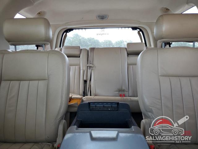5LMFU27596LJ13537 2006 LINCOLN NAVIGATOR photo no. 10