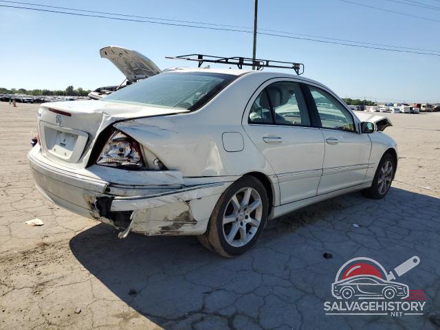 WDBRF54HX7F884828 2007 MERCEDES-BENZ C-CLASS photo no. 3