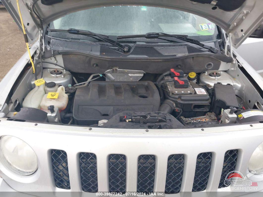 1J4NF1GB2BD303014 2011 JEEP PATRIOT photo no. 10