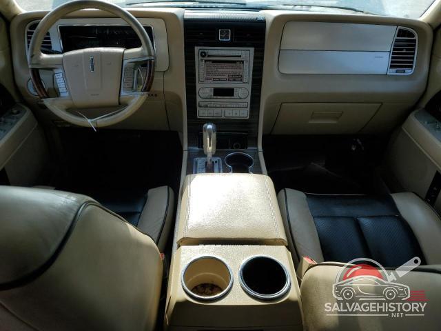 5LMFU27518LJ06598 2008 LINCOLN NAVIGATOR photo no. 8