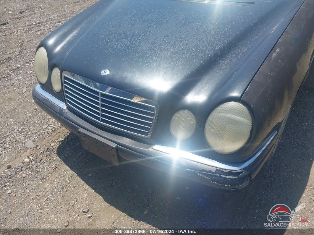 WDBJF65FXWA563836 1998 MERCEDES-BENZ E 320 photo no. 6