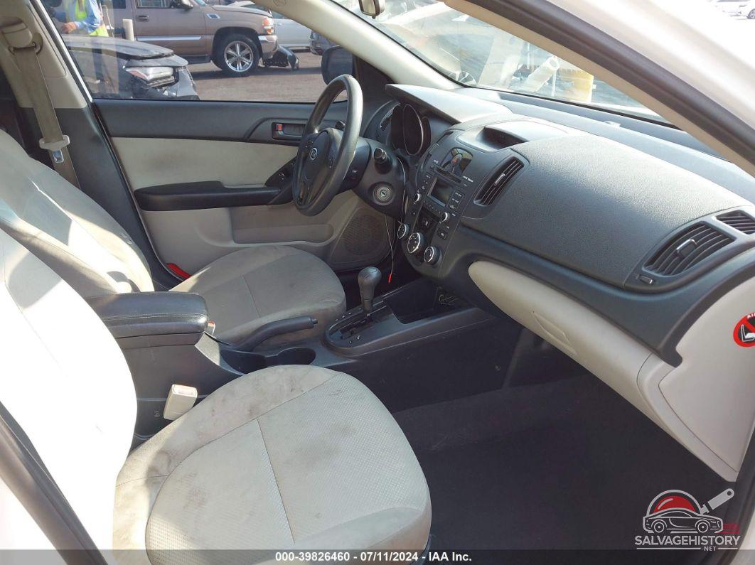 KNAFU4A25A5166408 2010 KIA FORTE photo no. 5