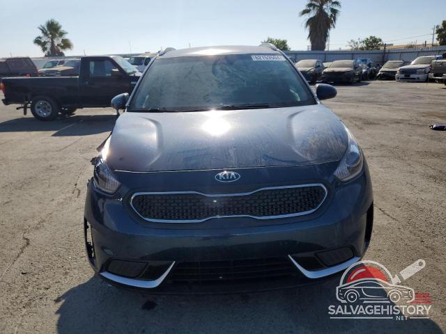 KNDCB3LC5K5330379 2019 KIA NIRO photo no. 5