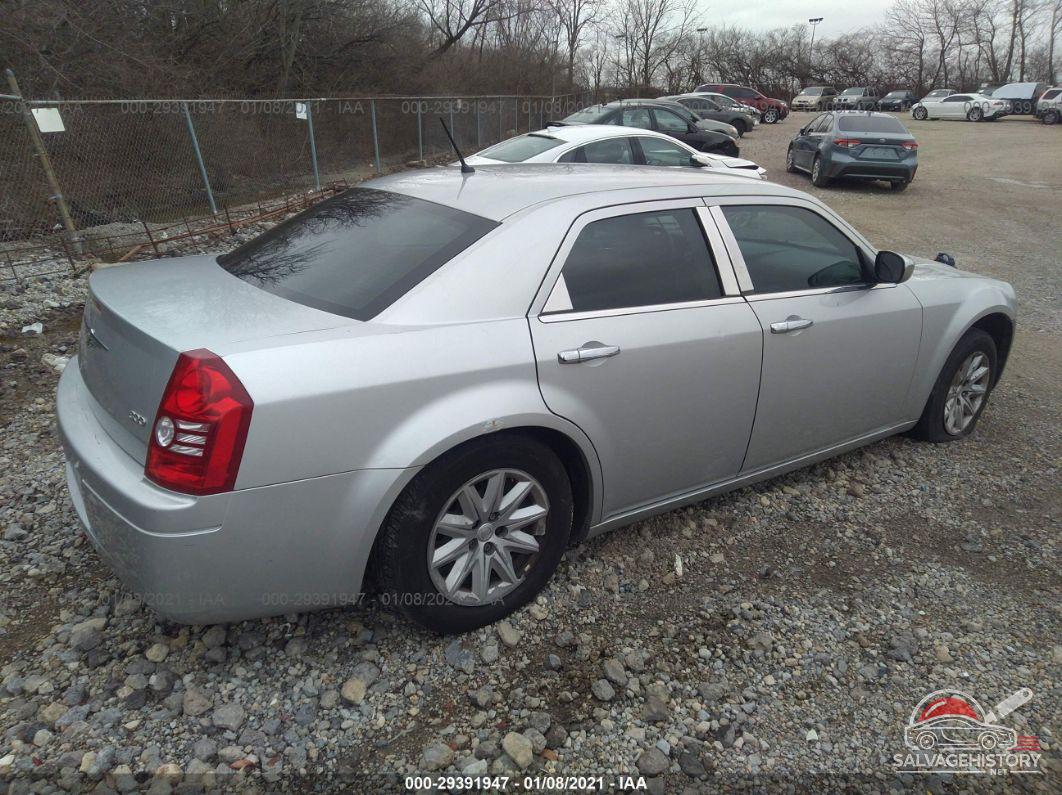 2C3KA43R08H194273 2008 CHRYSLER 300 photo no. 4