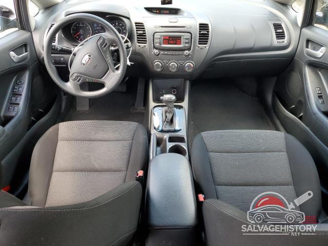 3KPFK4A76HE157848 2017 KIA FORTE photo no. 8