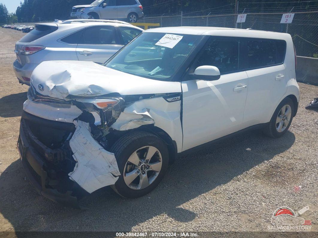 KNDJN2A2XH7421602 2017 KIA SOUL photo no. 2