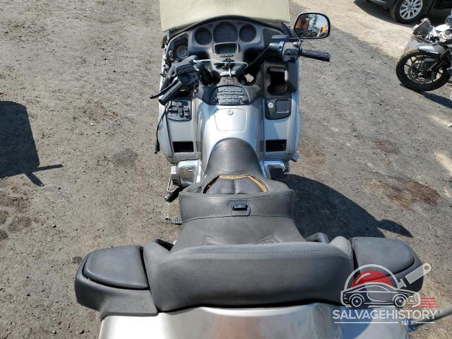 1HFSC47003A202175 2003 HONDA GL CYCLE photo no. 6
