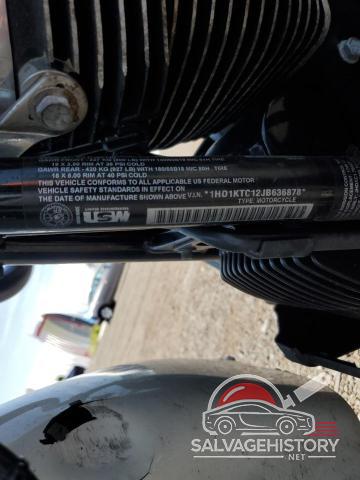 1HD1KTC12JB636878 2018 HARLEY-DAVIDSON FL photo no. 8