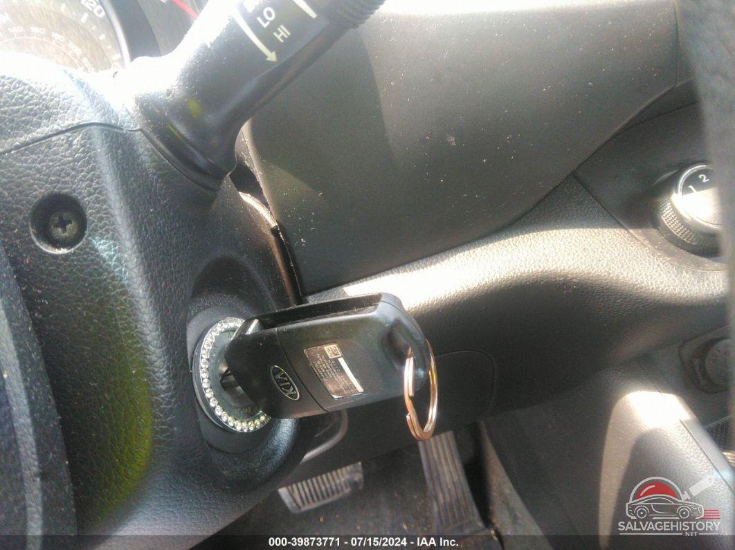 KNDPBCA28C7252858 2012 KIA SPORTAGE photo no. 11