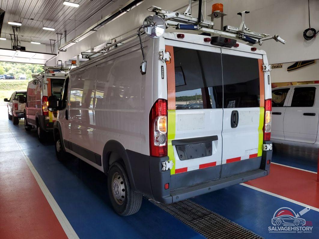 3C6TRVAGXFE517549 2015 RAM PROMASTER 1500 photo no. 6