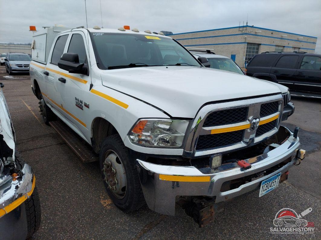 3C63R3CJXEG182454 2014 RAM 3500 photo no. 19