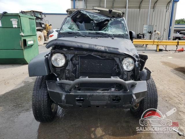 1C4BJWDG7HL573858 2017 JEEP WRANGLER photo no. 5