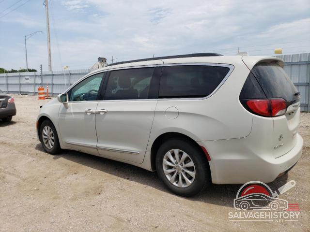 2C4RC1BG9HR667486 2017 CHRYSLER PACIFICA photo no. 2